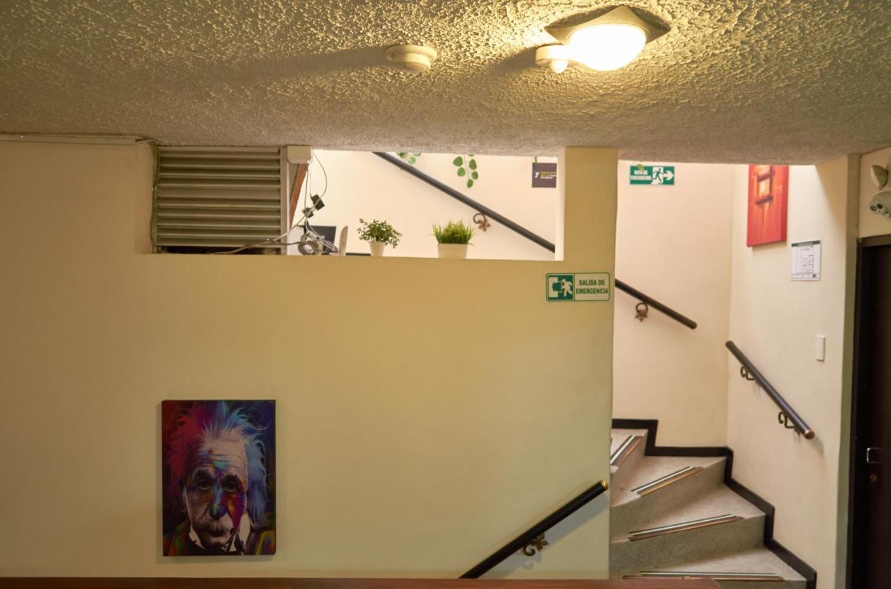 Hotel Alojate In Bogota Buitenkant foto