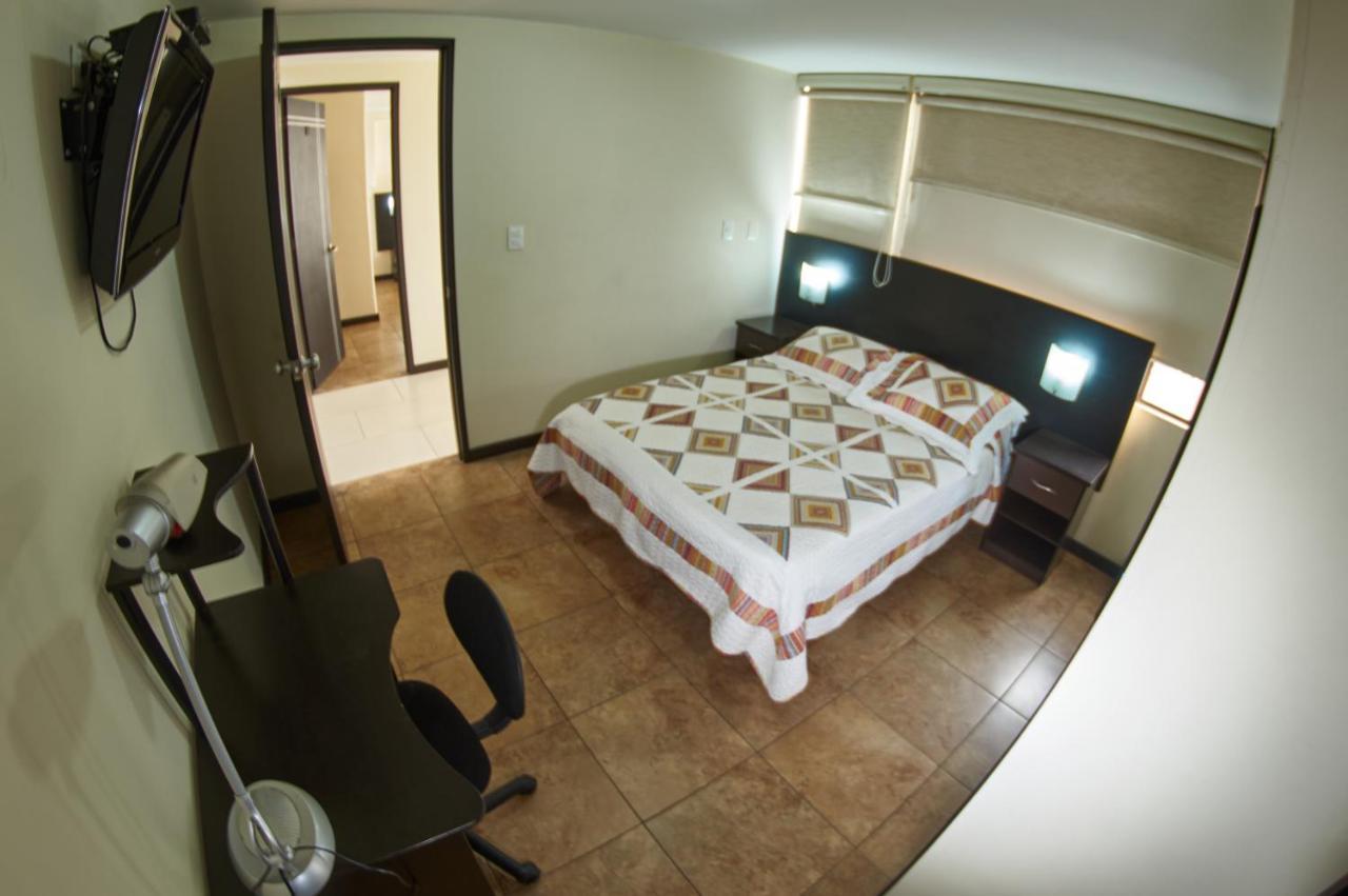 Hotel Alojate In Bogota Buitenkant foto