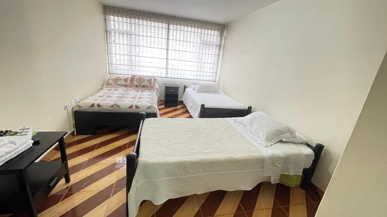 Hotel Alojate In Bogota Buitenkant foto